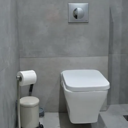 Jim & Jo House * سالونيك